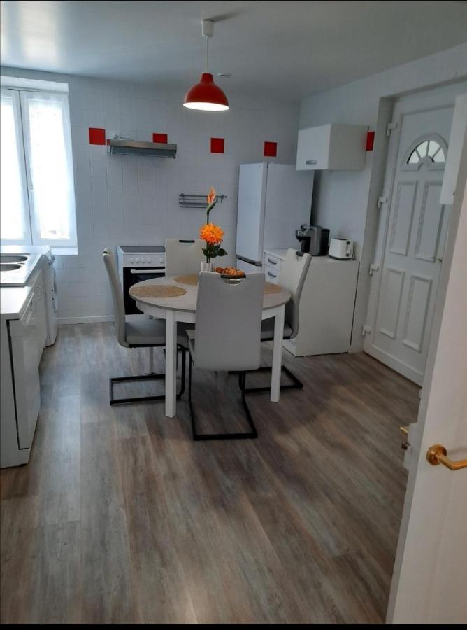 Charmant Logis En Duplex 热拉梅 外观 照片